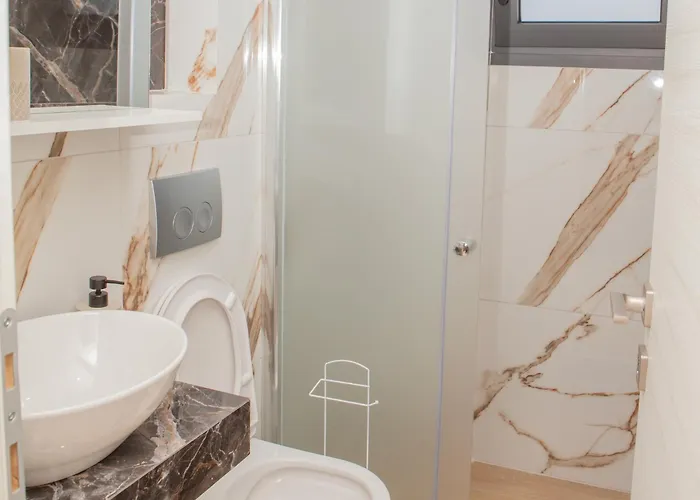 Llanaj 1 By Luxlikehome Casa vacanze *