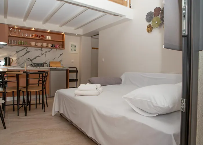 Llanaj 1 By Luxlikehome * Nea Poteidaia
